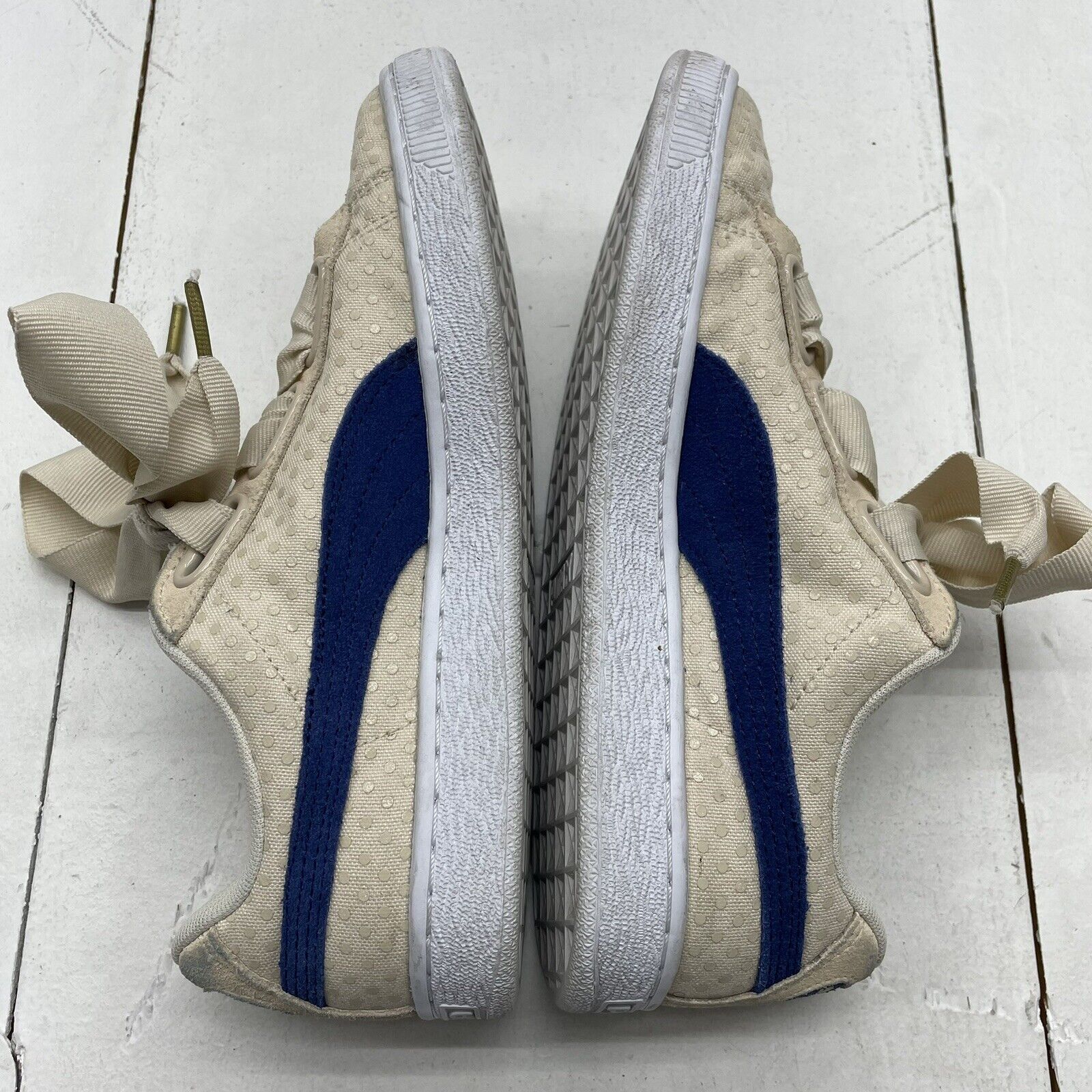 Puma Basket Heart Denim Oatmeal Blue Shoes Casual Ribbon Laces S - beyond exchange