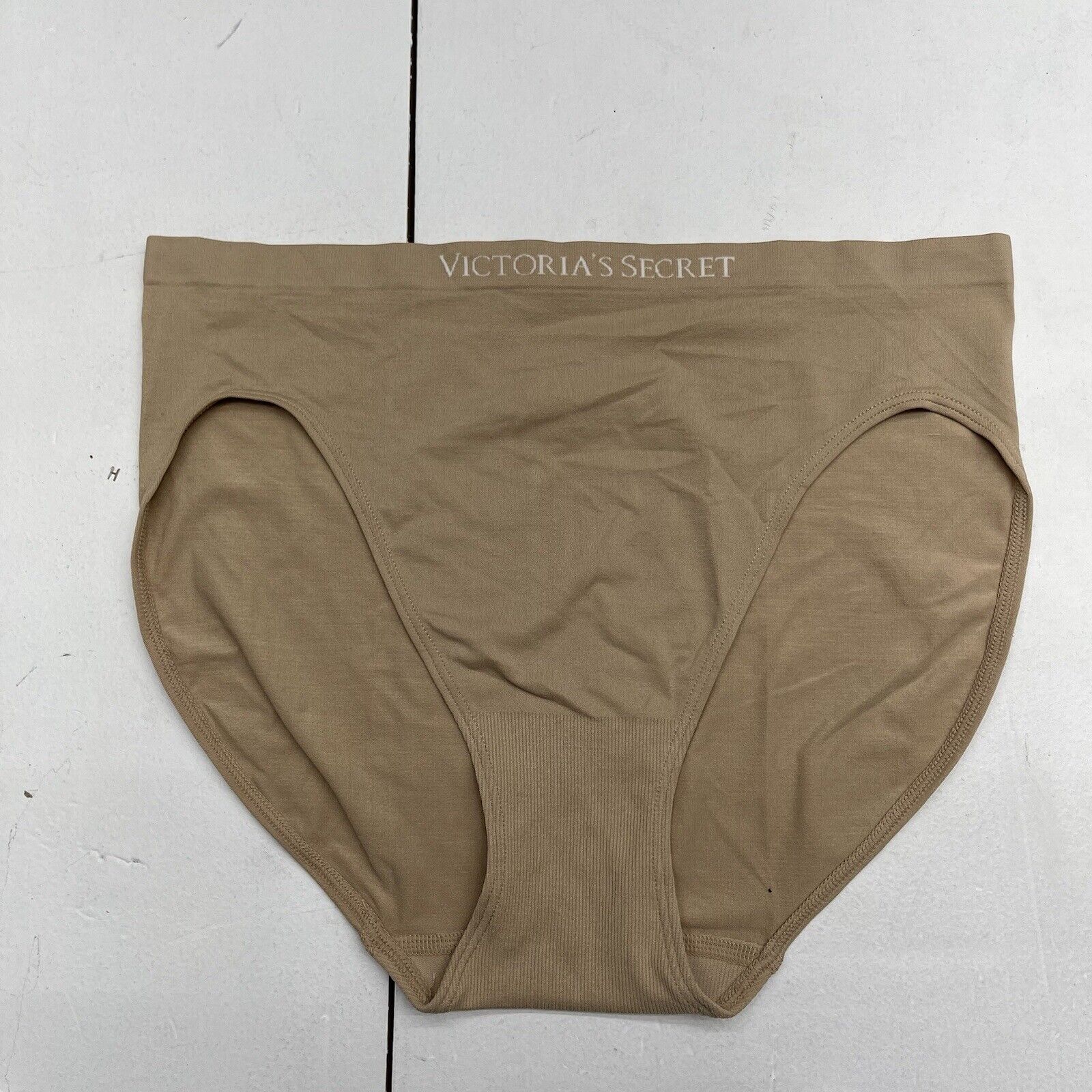 NEW Victoria's Secret Soft Seamless Hiphugger Panty Beige Logo Waist  Panties S