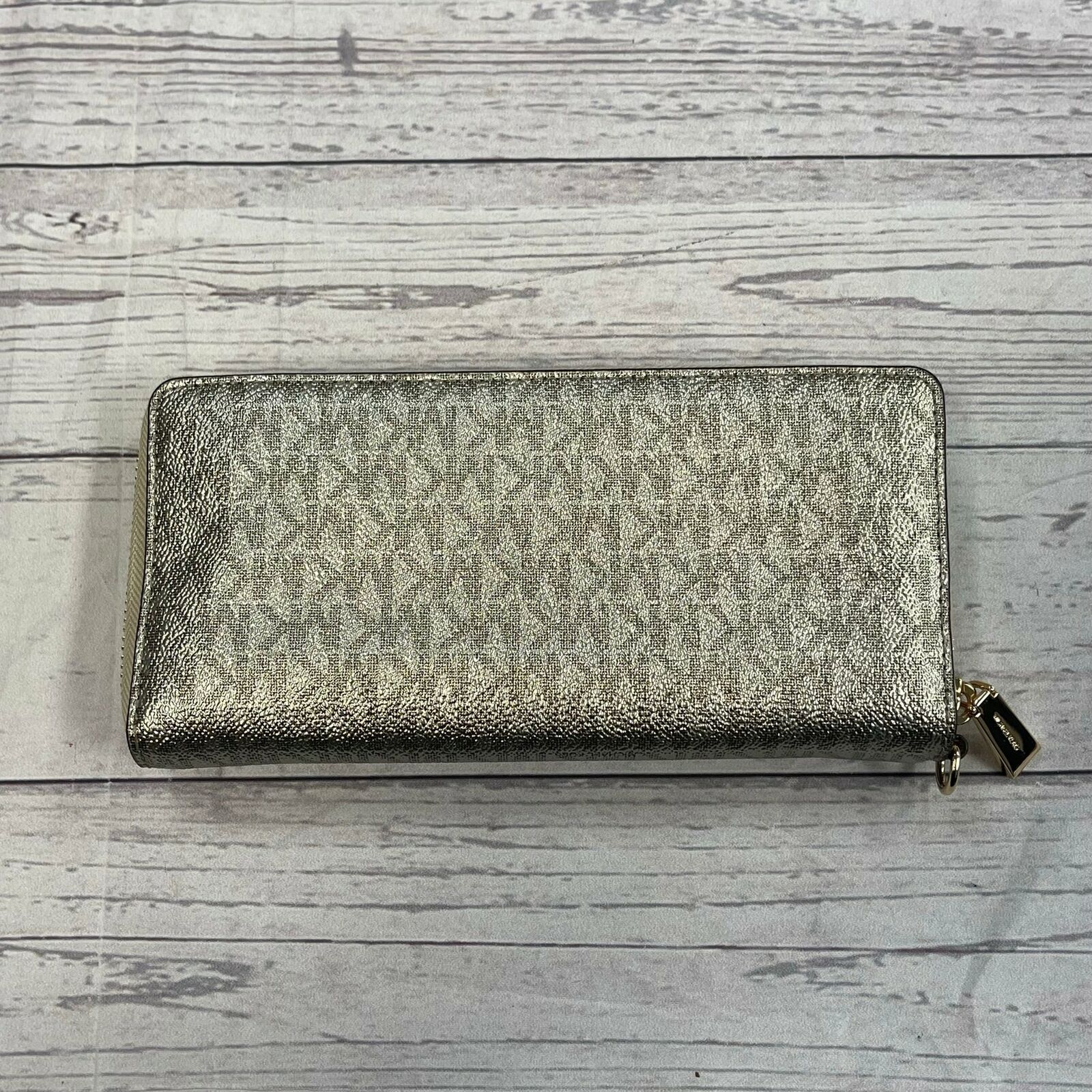 Michael Kors Metallic Signature Travel Continental PVC Wallet Gold 34H -  beyond exchange