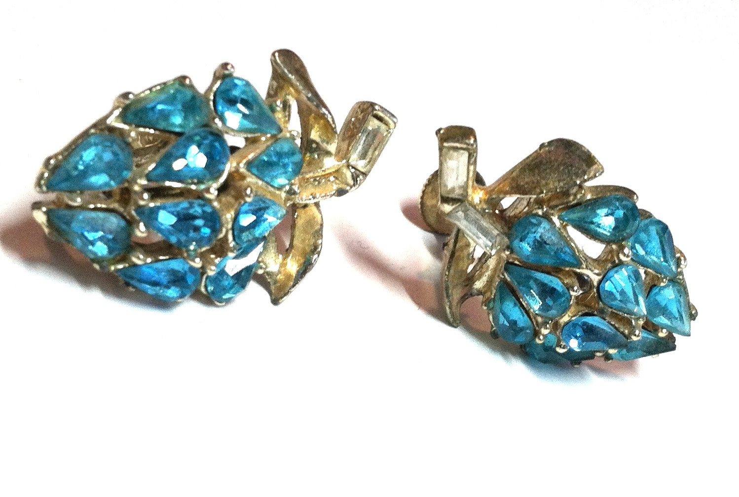 SALE Bright Turquoise Blue Rhinestone Cluster Clip Earrings circa 1960 ...