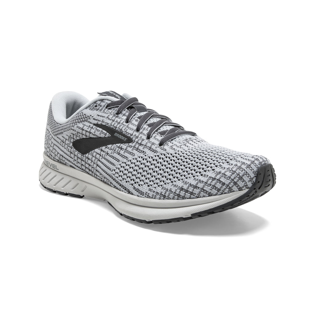 revel 3 brooks womens