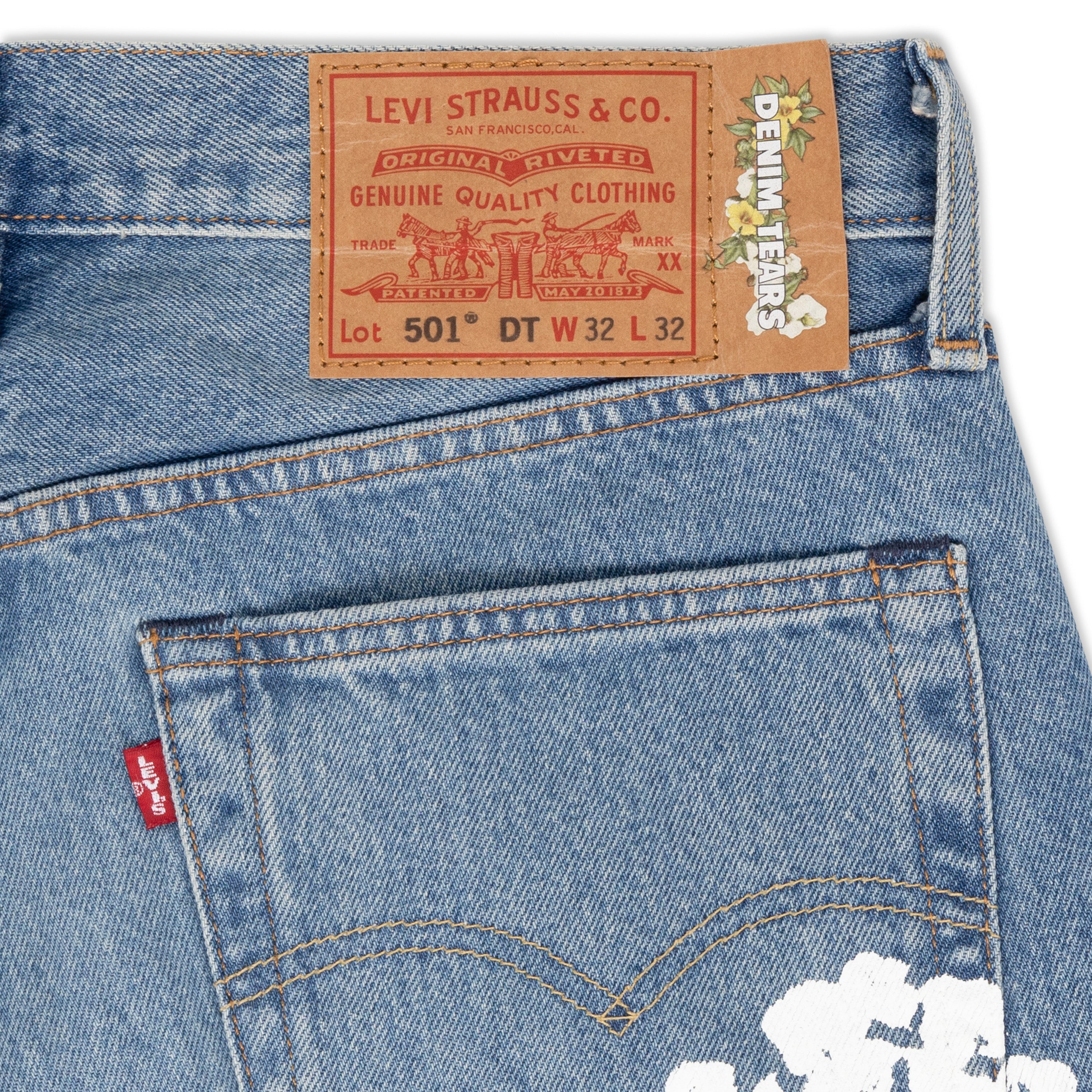 Wear And Tear Straight Jeans - Light Wash