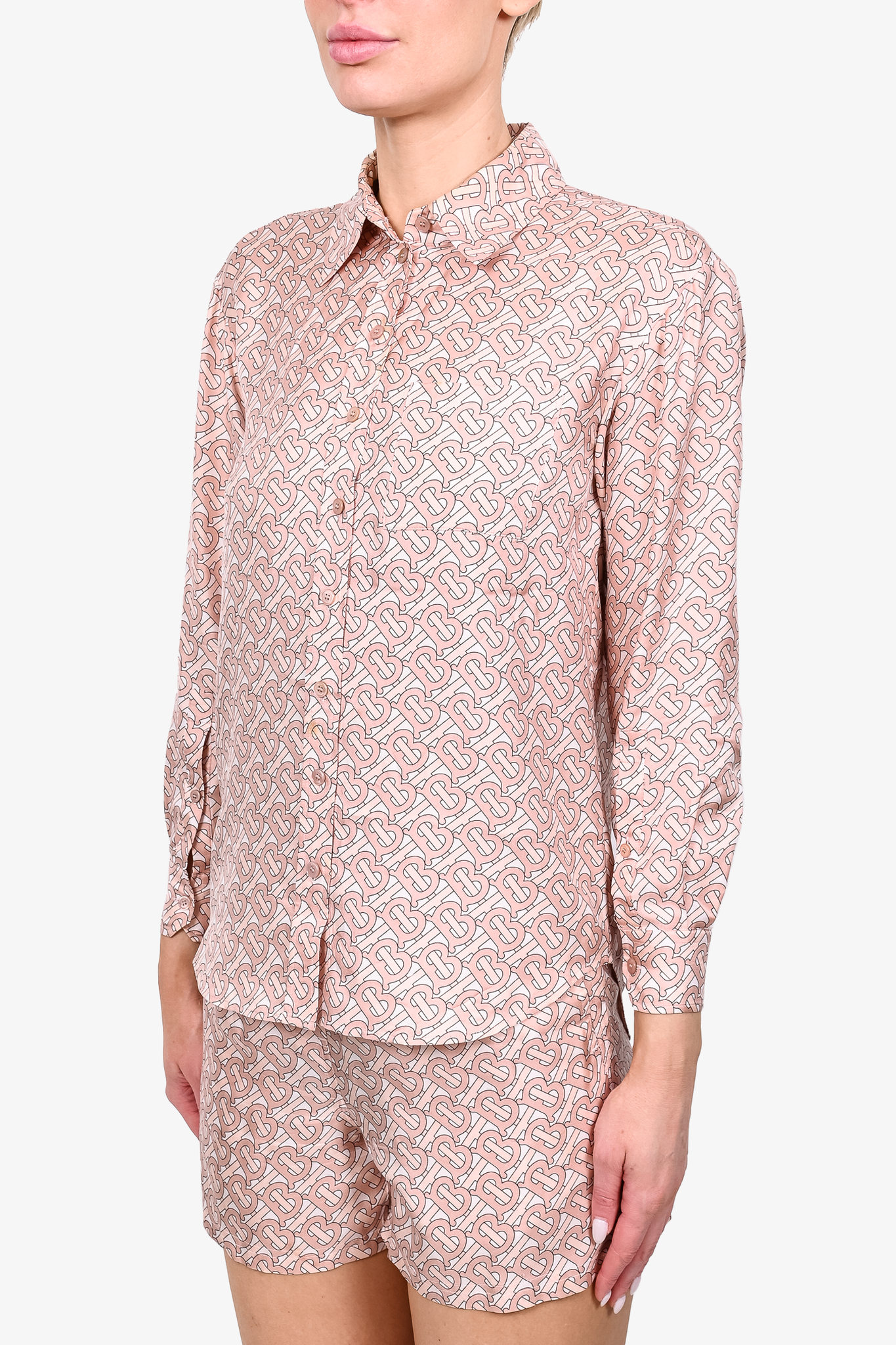 Louis Vuitton White Pajamas Online -   1696491759