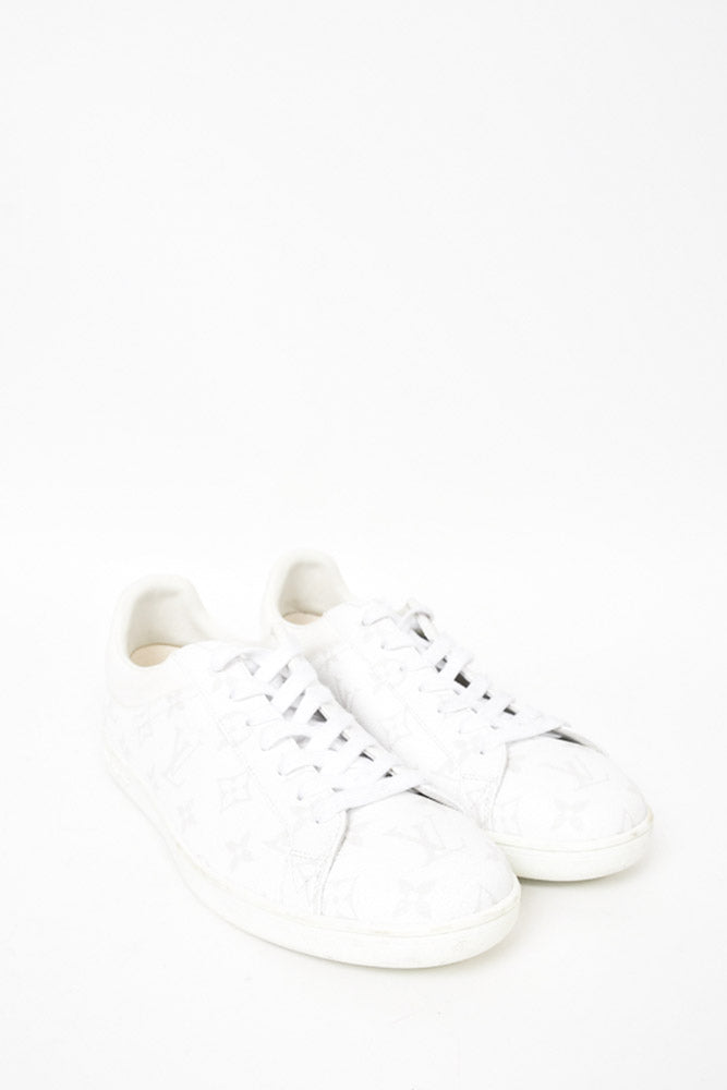 Chanel Cream Suede/Duck Feather Knit CC Sneakers sz 41 – Mine & Yours