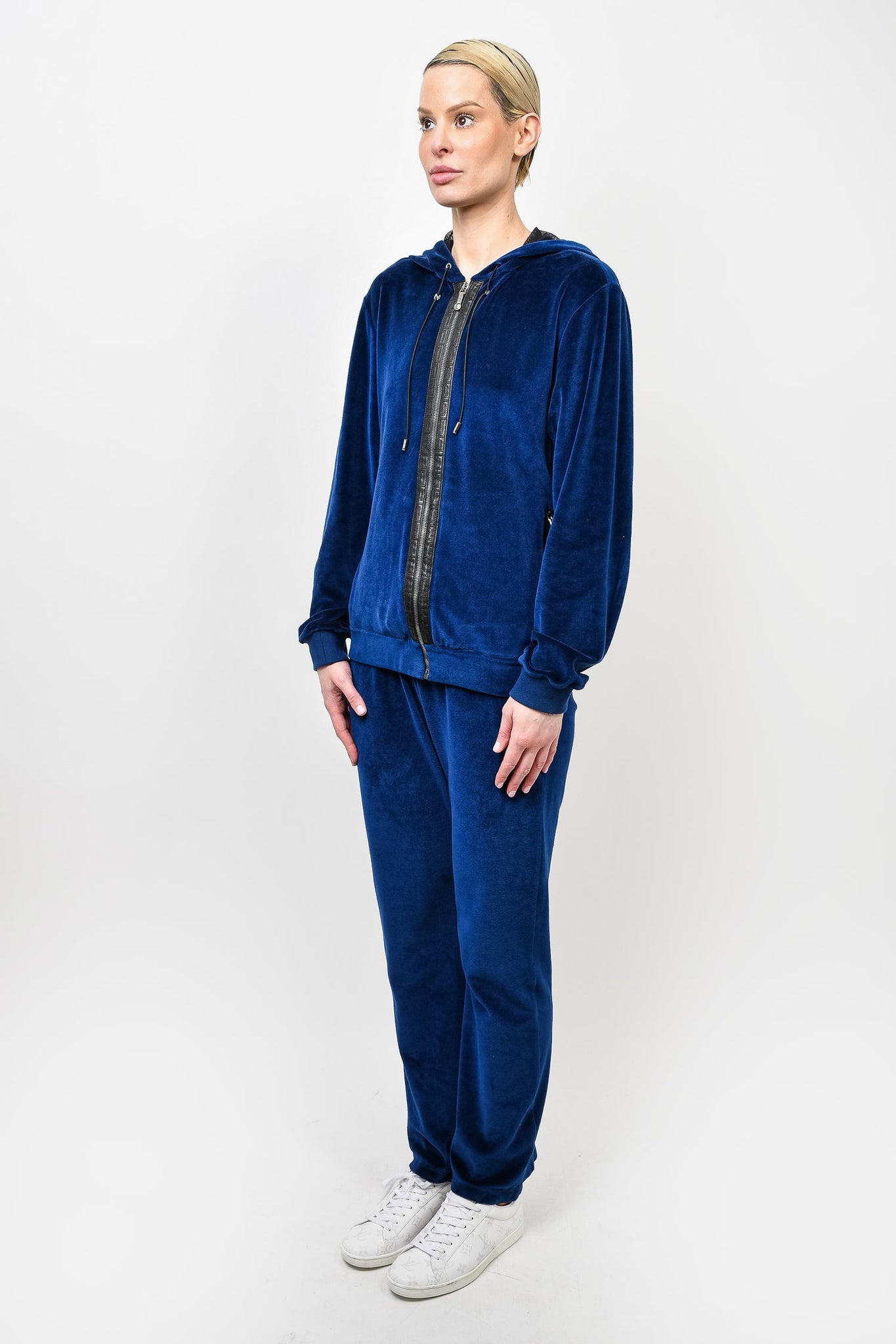 silk pj set louis vuitton｜TikTok Search