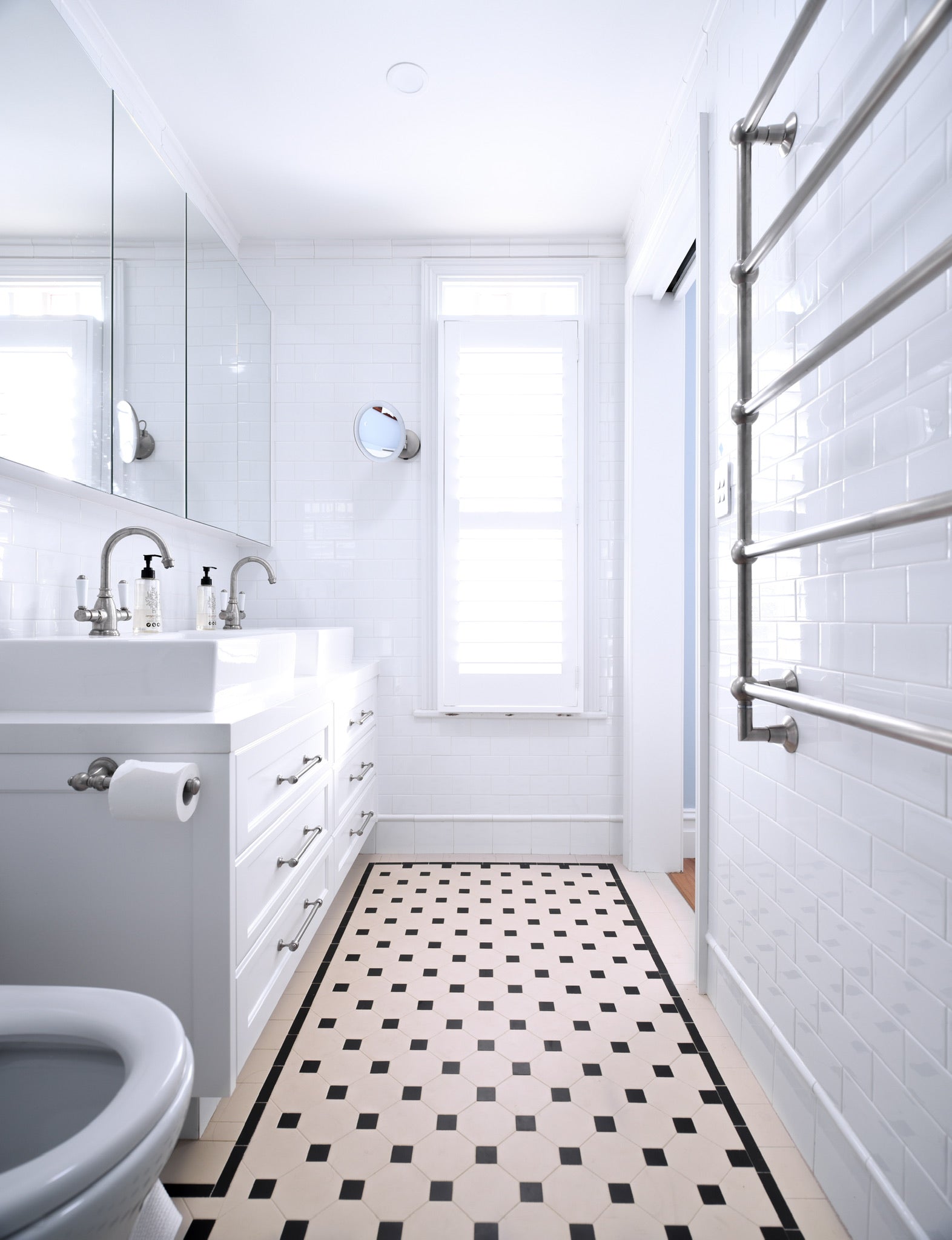 Subway_tiles_for_the_home