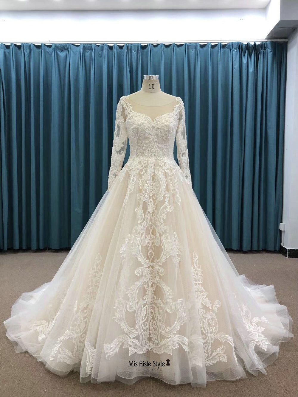 Modest Long Sleeves Lace Wedding Dress – misaislestyle