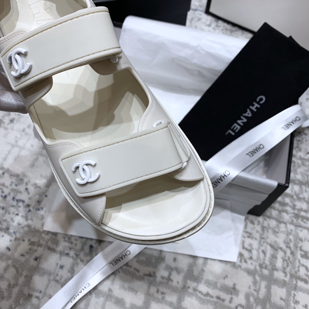 chanel slippers clear