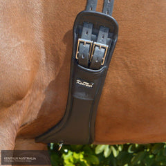 Kentaur Extra Soft Padova Dressage Girth on a horse