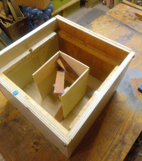 wooden box for gecko