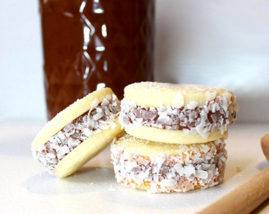 Chunks Alfajor Corn Starch Dulce De Stock Photo 1136023925