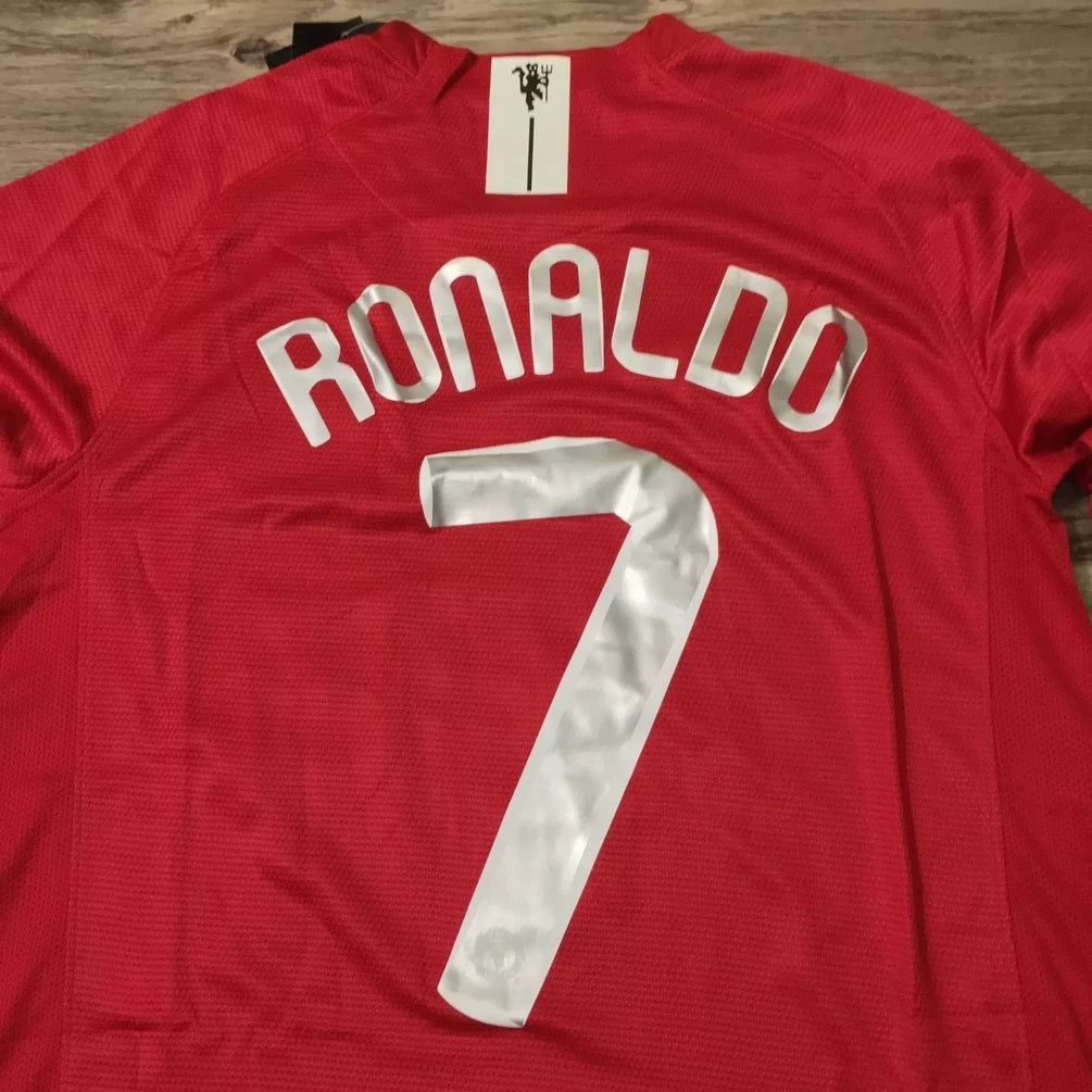 ronaldo old man u jersey