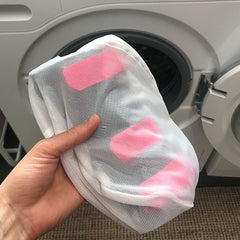 Place the orthosis in a washing bag for sensitive garments.