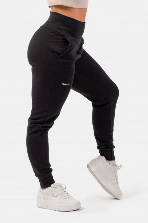 Nebbia Leather Look Bubble Butt Pants 538 - Brown – Urban Gym Wear