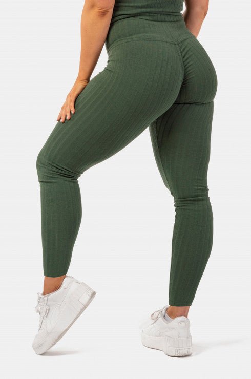 Nebbia High-Waist Performance Leggings 567 - Jungle Green – Urban Gym Wear