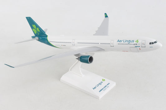 SKR749 SKYMARKS AMERICAN A319 1/150 NEW LIVERY – SkyMarks Models