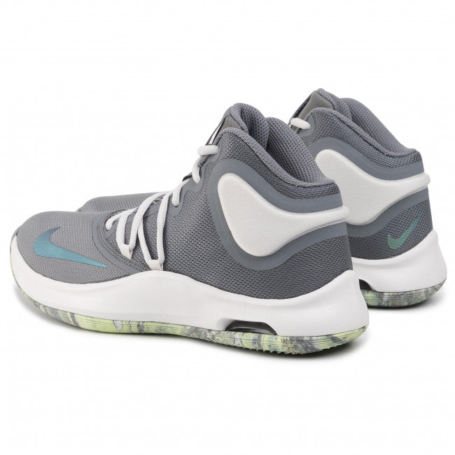 Entre aerolíneas capítulo Nike Air Versatile IV Basketball Shoes in Cool Grey — DiscoSports