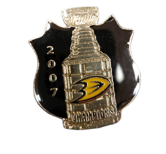 Colorado Avalanche Stanley Cup NHL Hockey Pin - Butterfly Clutch