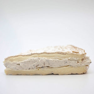 Brie with Truffles (135-155g)