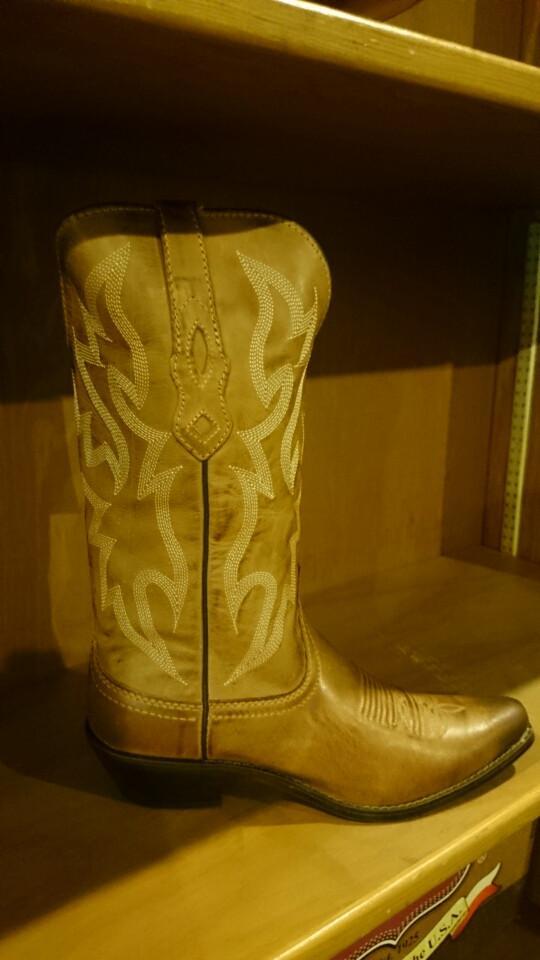 yellow cowboy boots womens