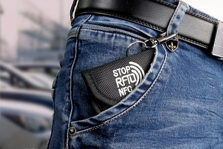 lanpard Keyless Go Schutz Autoschlüssel Faraday Bag 2X Groß Autoschlüssel  Schutz Keyless RFID Funk Schlüssel Blocker Tasche Hülle: : Fashion