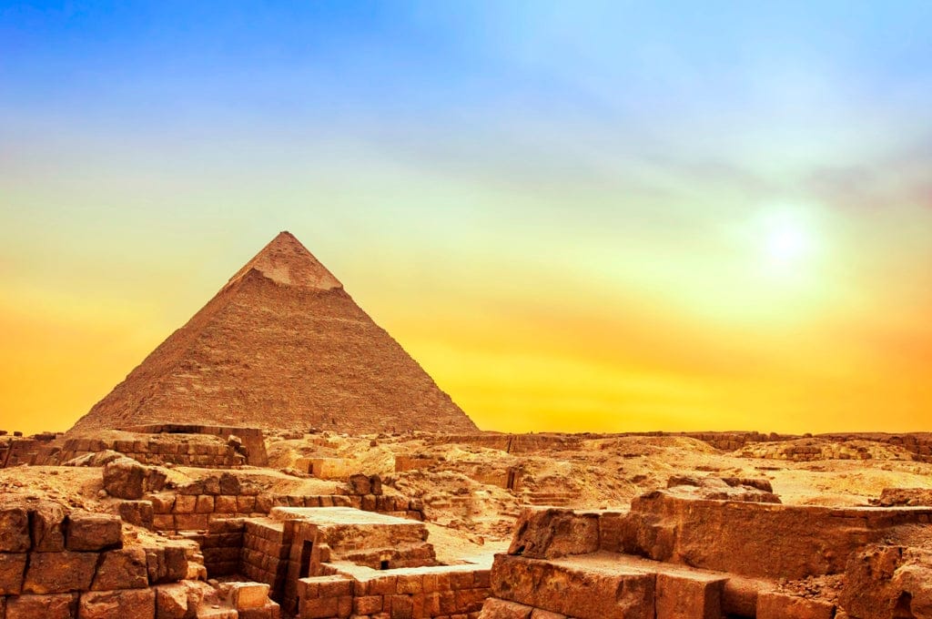 descubre la gran pirámide de khufu