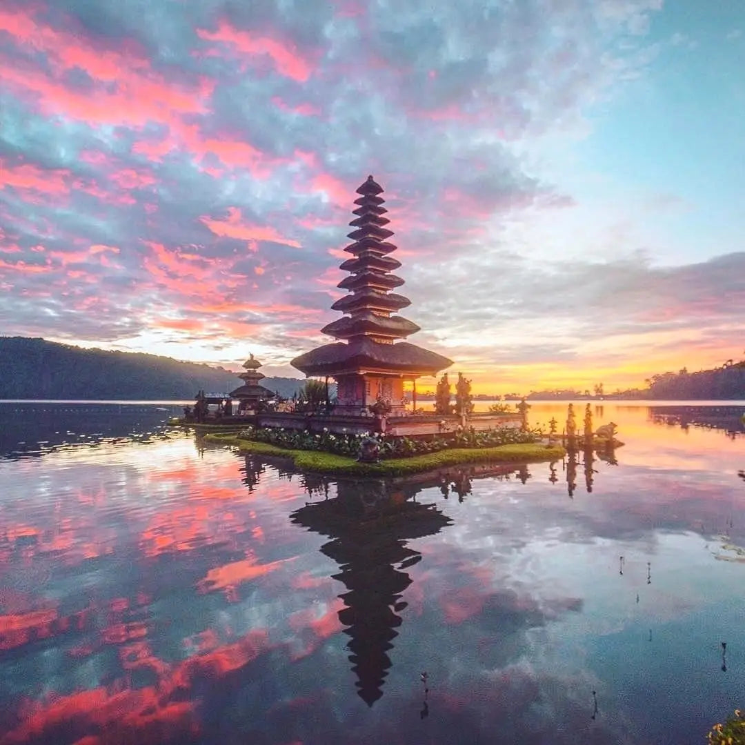 Ulun Danu Bratan, Indonésie