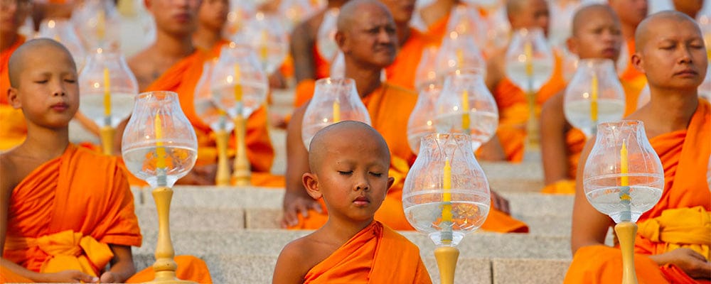 Joven monje budista