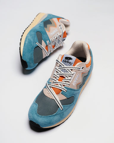 State Of Flux - Shop - Elevate Your Running Experience with Karhu: Unveiling the Ultimate Footwear - Synchron Classic - Running Shoe - The Perfect Fit - San Francisco - 1