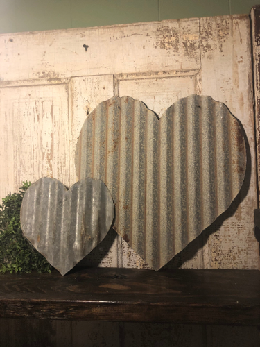 Corrugated metal heart (16”) - Spring decor - Valentines Day decor - H –  Creekside Cottage Designs