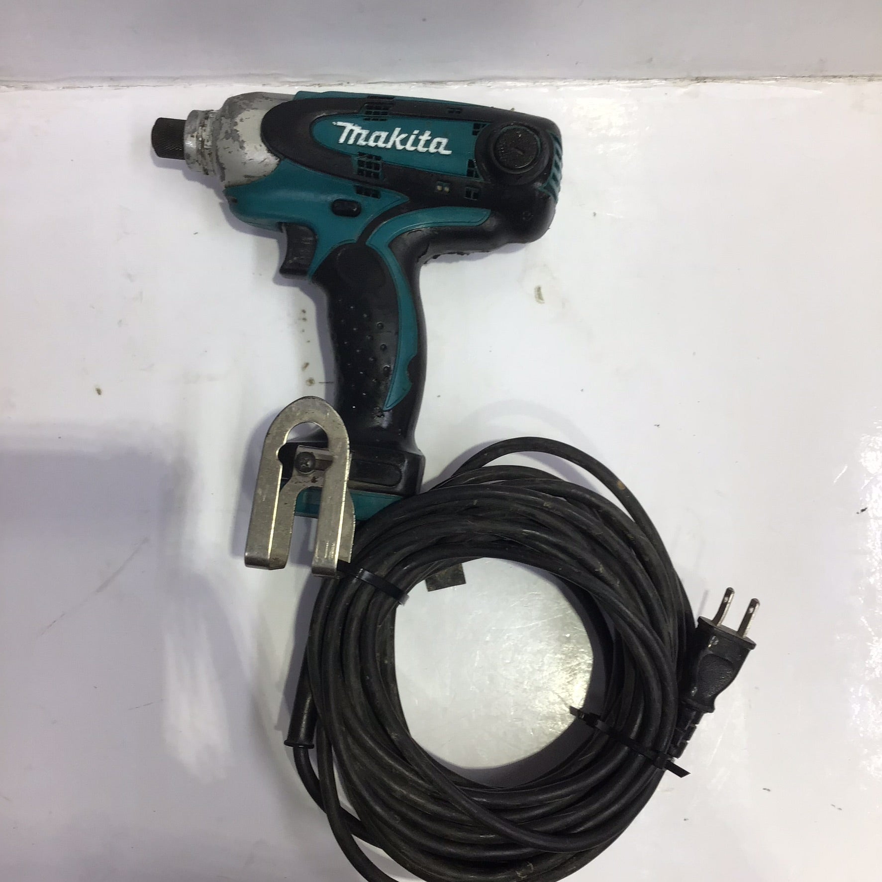 マキタ makita 18V マルチツール XMT03Z [並行輸入品]国内在庫-