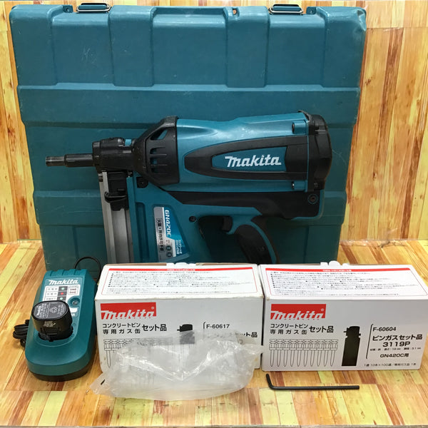 アニメショート マキタ(Makita) コンクリート用ガスピン打ち機 GN420C