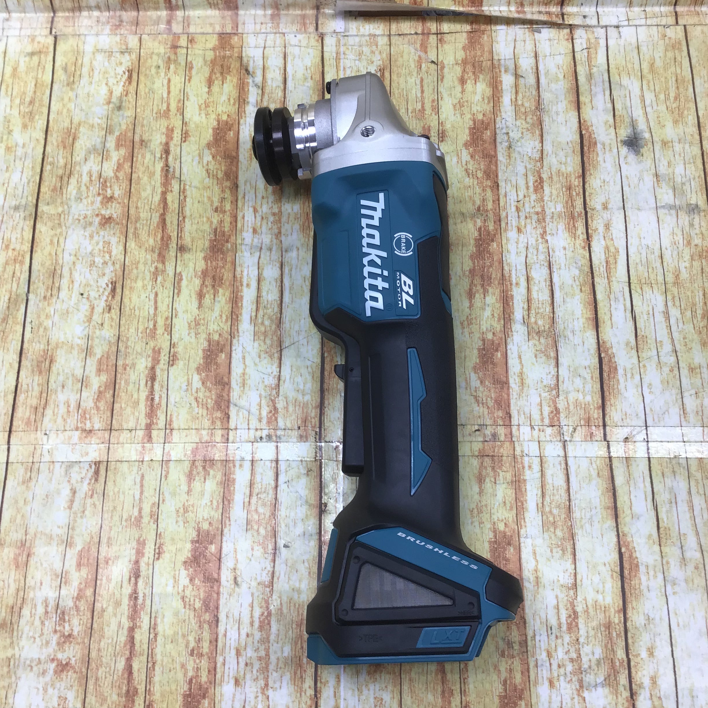 店頭受取り限定】マキタ/makita 充電式草刈機 MUR015GRM | アクト