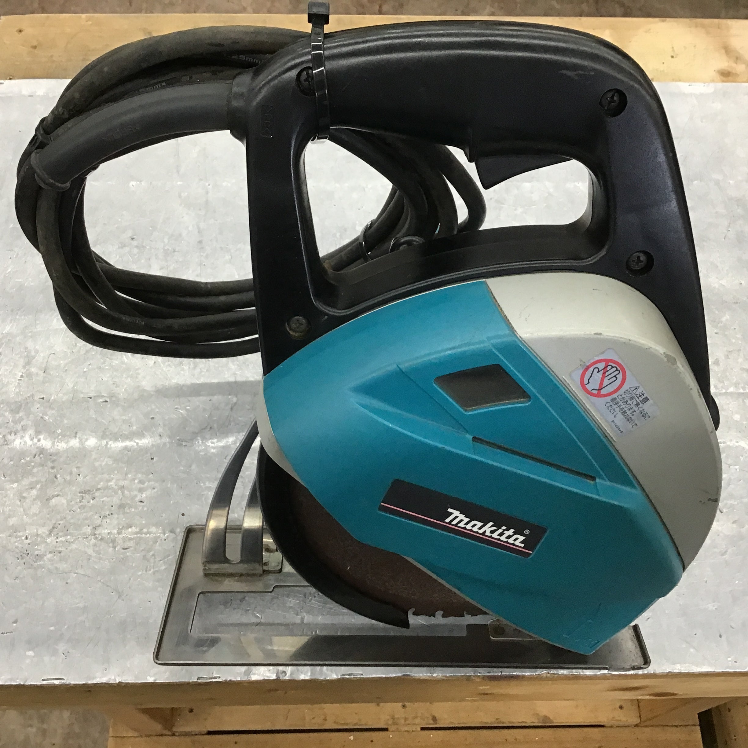 〇マキタ(makita) 185mm チップソー カッタ 4130N【所沢店】