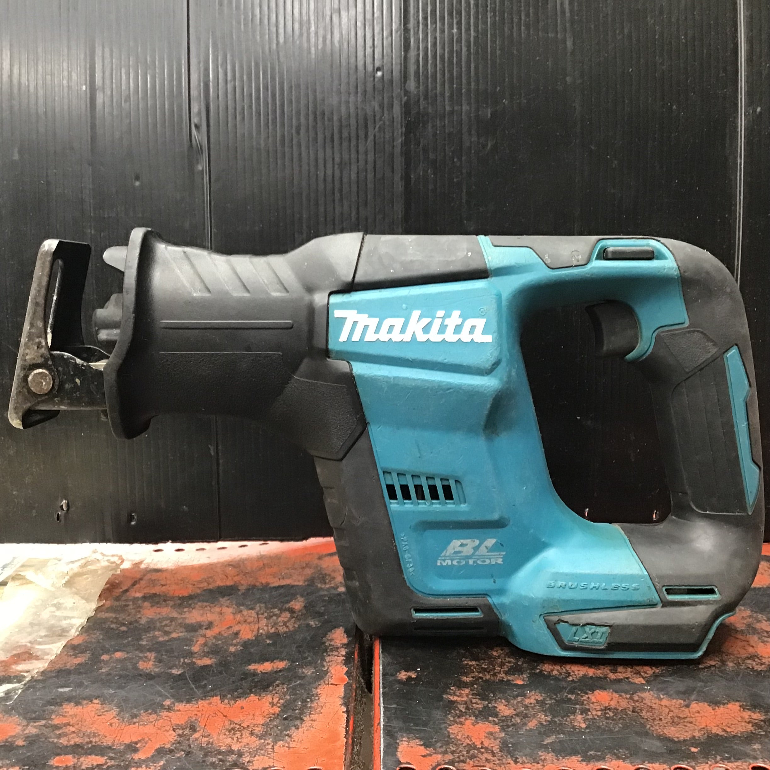 店頭受取り限定】☆マキタ(makita) インバーター発電機 EG1600IS【岩槻