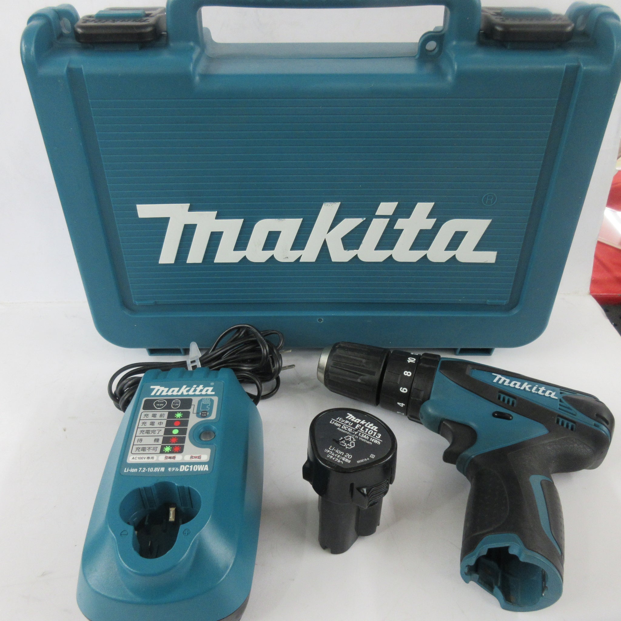 ブルー×レッド マキタ(Makita) 充電式震動ドライバドリル 10.8V 1.3Ah