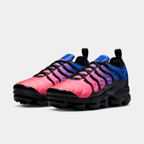 rainbow vapormax plus black