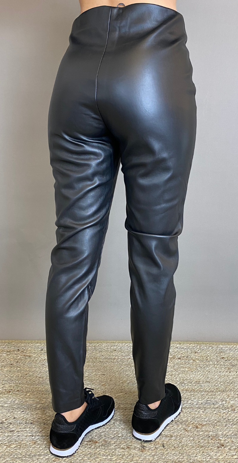 Sort læderlook leggings – LikeLondon.com