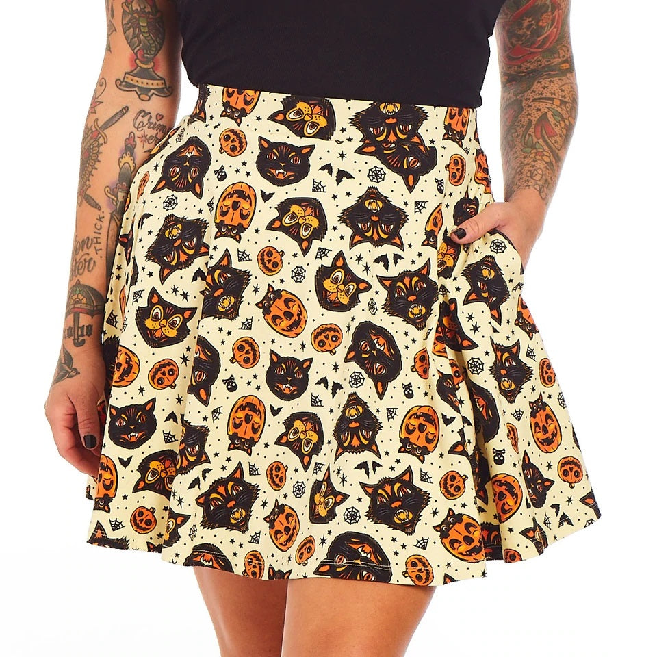 Sourpuss  Every Day Is Halloween Sweatpants - Scarlett Dawn