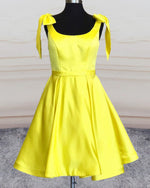 Load image into Gallery viewer, Short Yellow Homecoming Dresses
