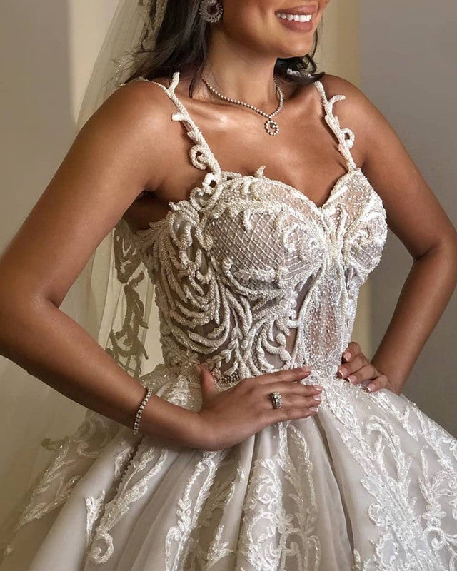 Luxury Embroidery Sweetheart Corset Wedding Dress Ball Gown