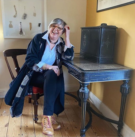 Talking Antiques With The Bidding Room's Very Own Jo Roberts – Source ...