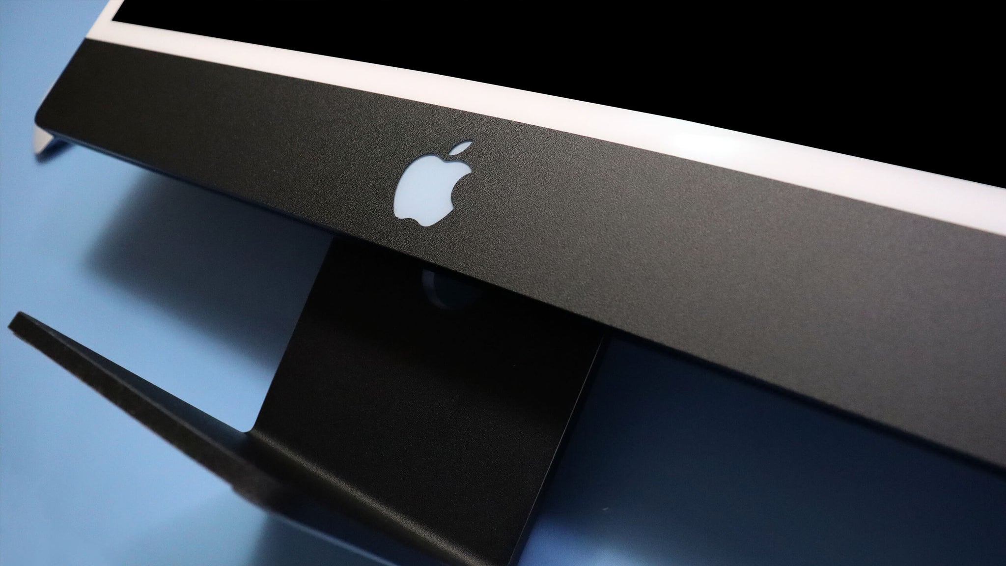 Apple iMac 24-inch (2021) Textured matt black skins