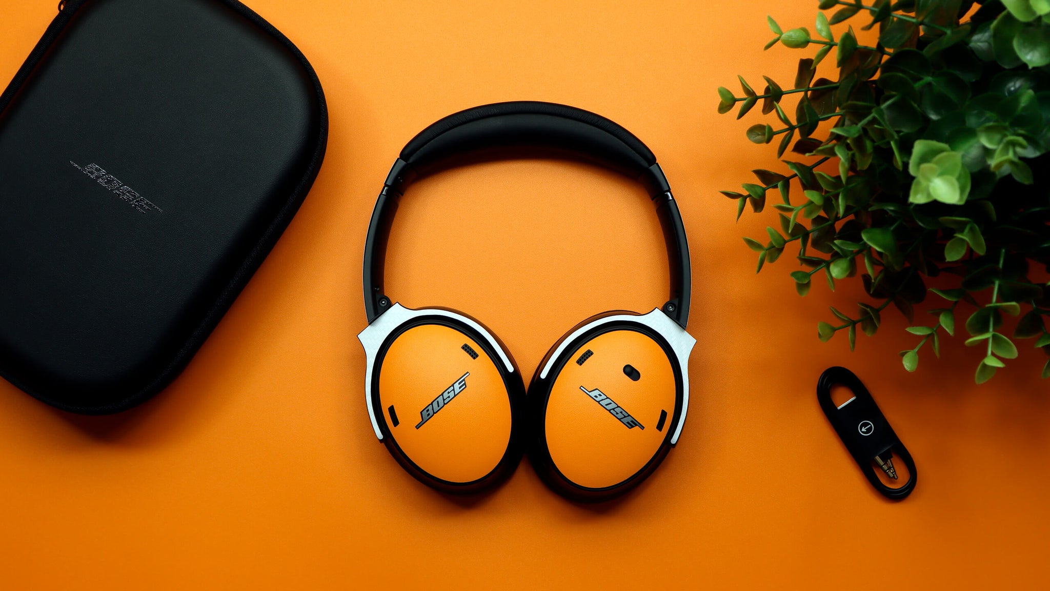 Bose QC45 Headphone Textured matt orange skins