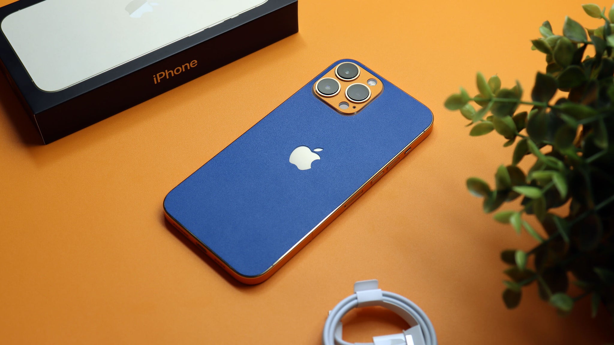 iPhone 13 Pro Max Textured matt royal blue skins