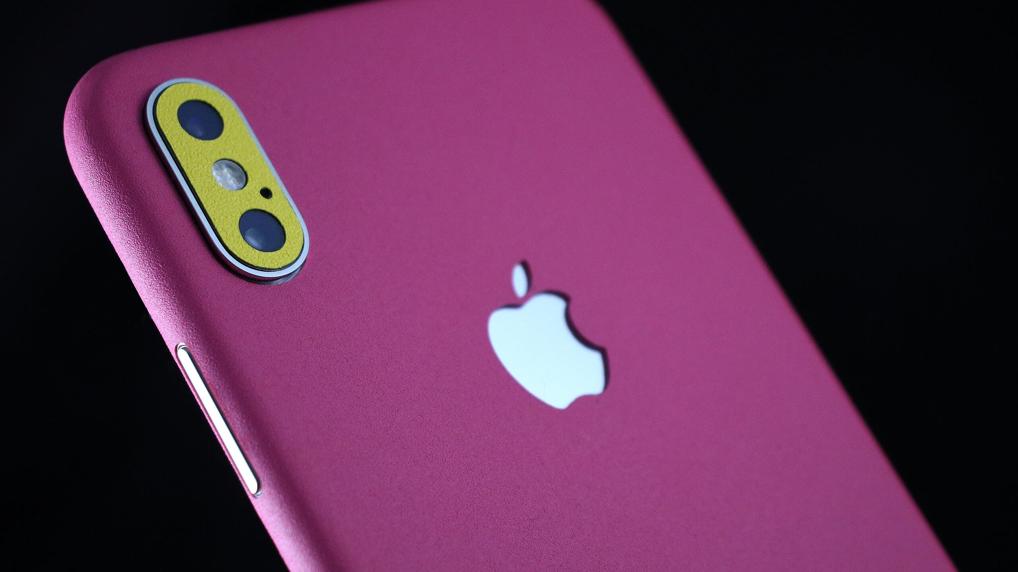 iPhone XS Max True Colour Pink and True Colour Yellow skin
