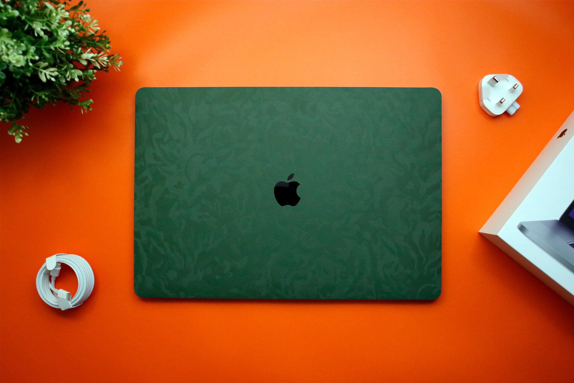 MacBook Pro 16-inch Green Camo Skins