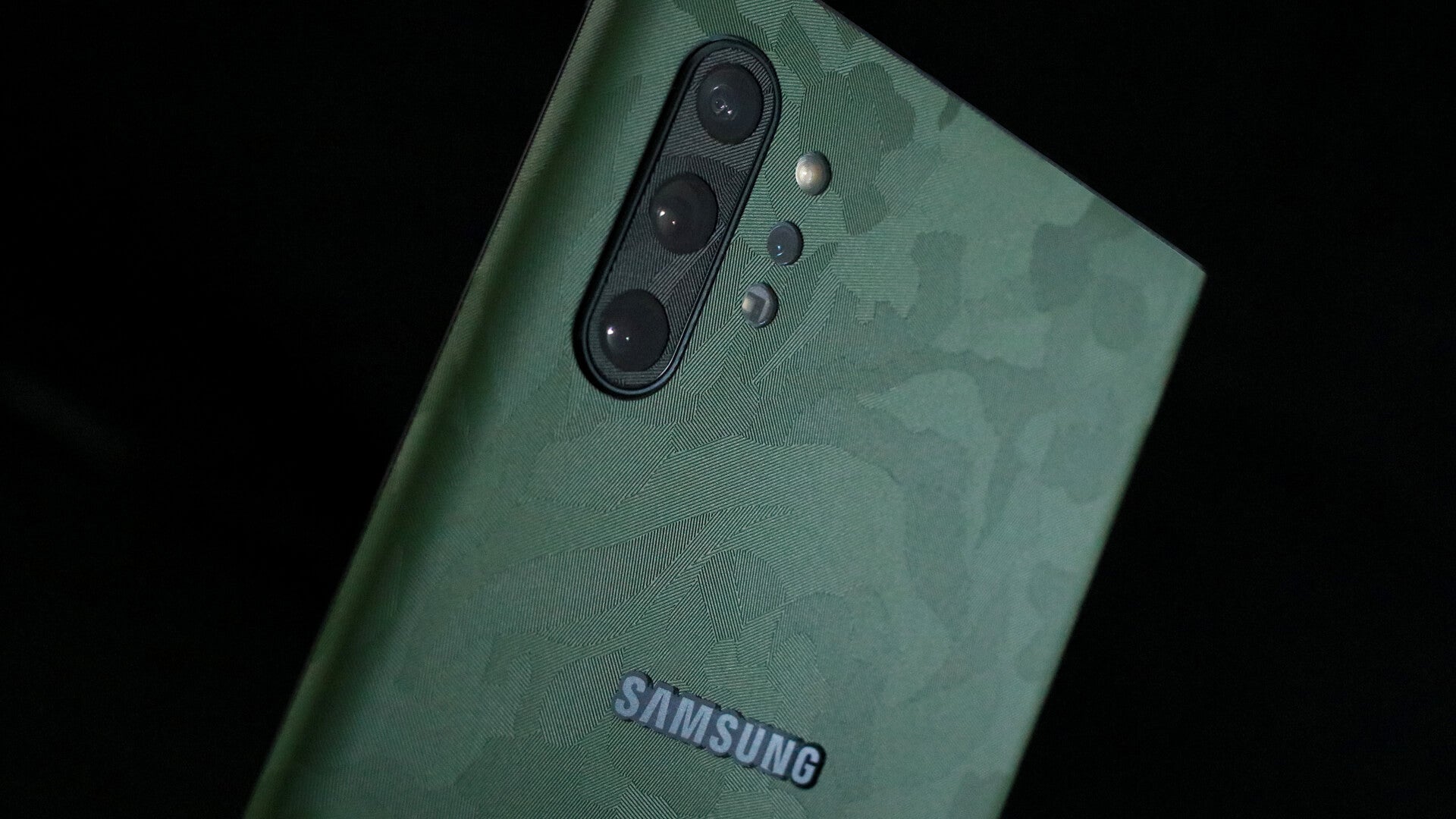 Samsung Galaxy Note 10 Plus Green Camo Skins