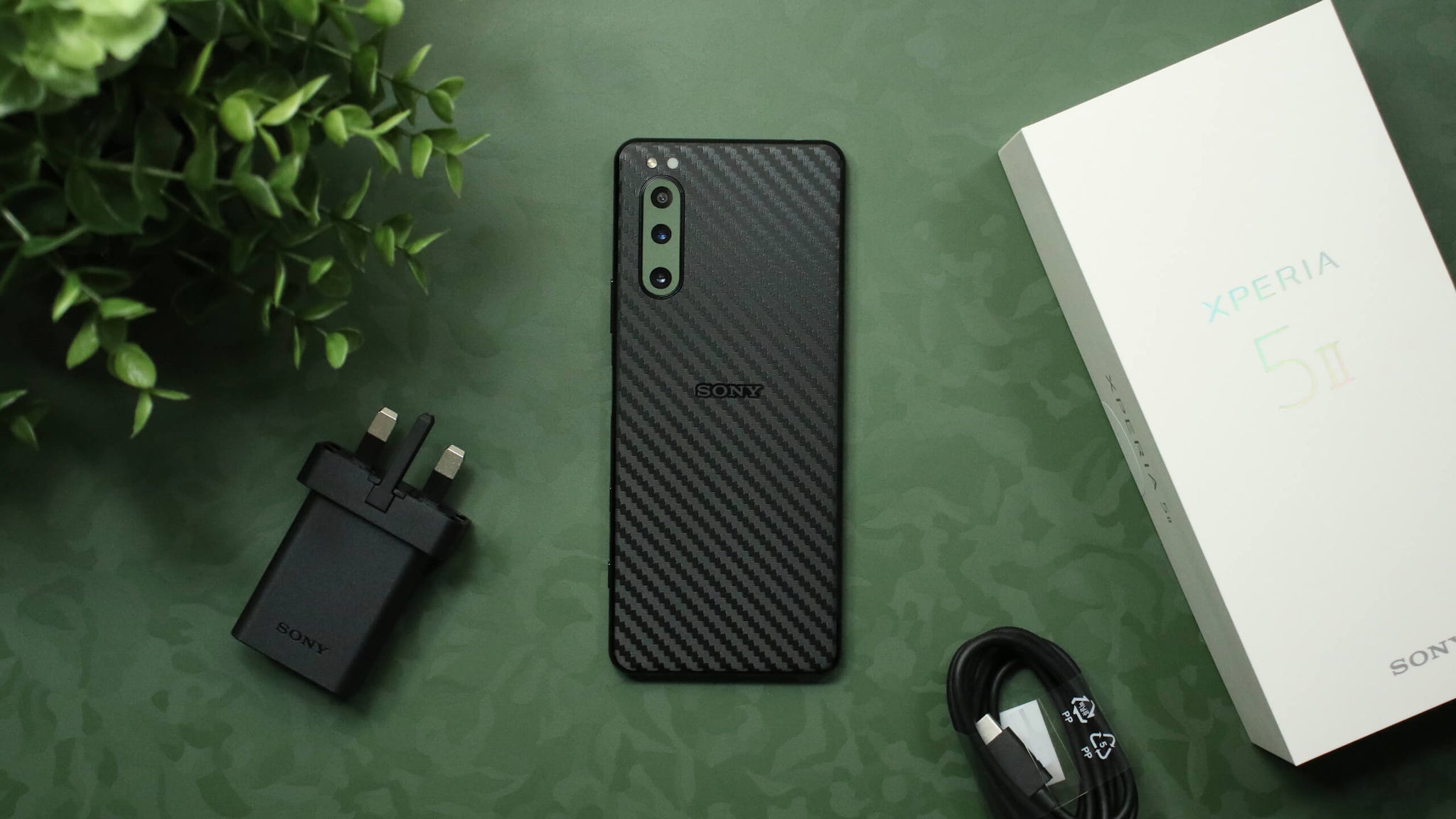 Sony Xperia 5 ii Black Carbon Fibre Skins