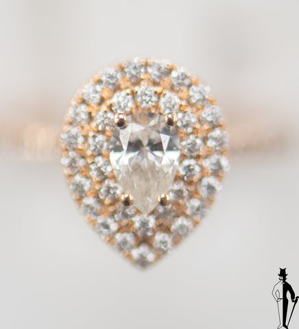 Diamond Engagement Rings in Toronto: What To Know About the Diamond Grading  Scale | Made You Look